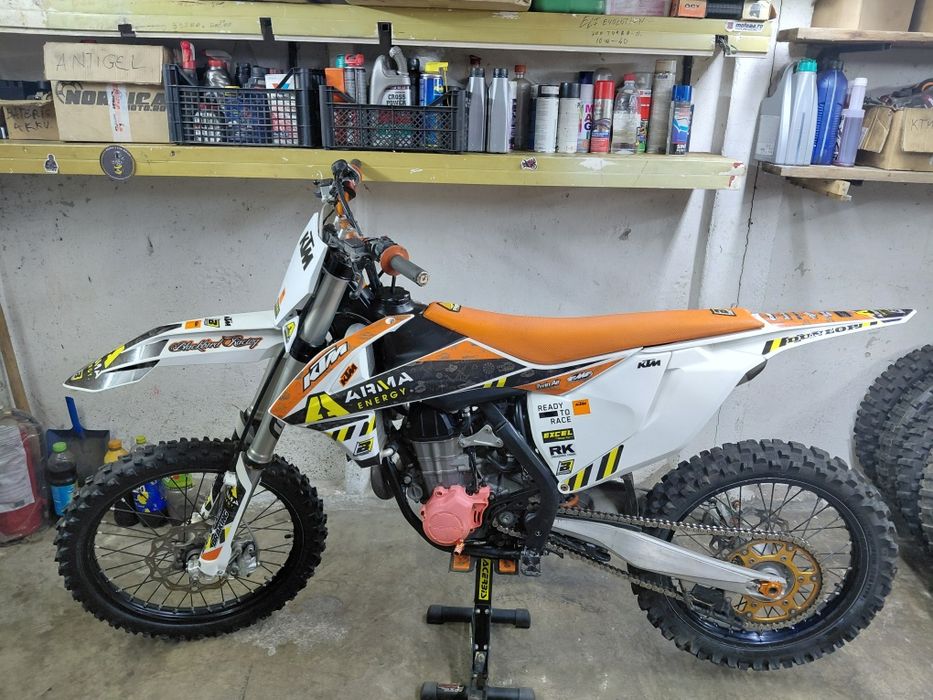 Vând Ktm sxf 450 2017