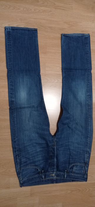 Blugi Levis W36 L32 , model 501, mărimea 50/52