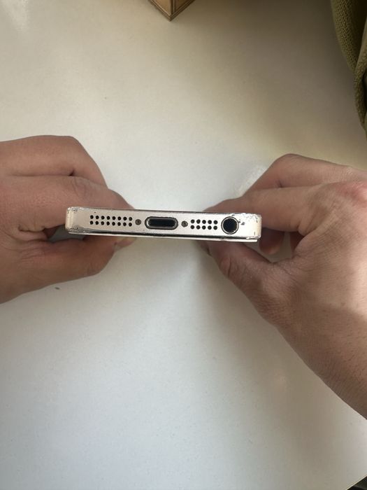 Айфон/iphone 5s 32 гб