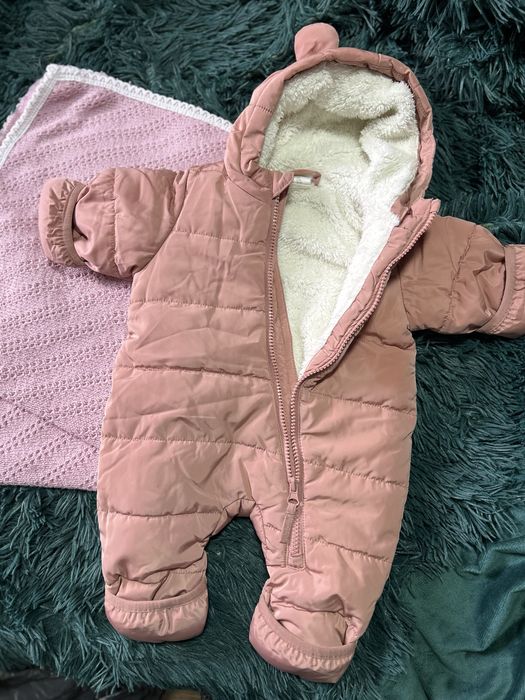 Lot bebe 200 de lei