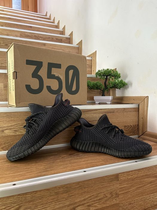 Yezzy 359 Black