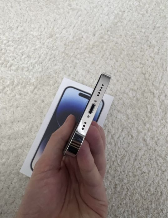 Айфон 14 про 90%