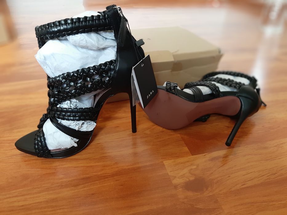 Cizme piele Mango mar 36 si Sandale din piele Zara noi cu eticheta mar