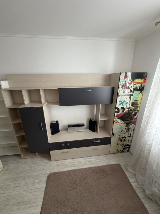 Mobila de camera/dormitor