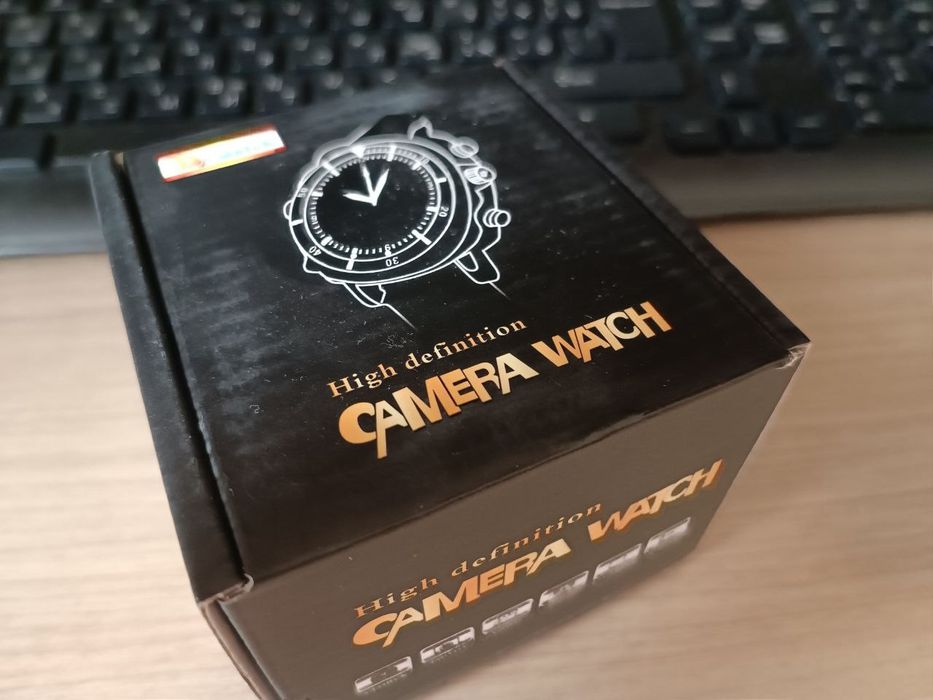 часы с видеокамерой