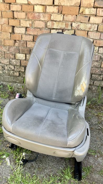 Пране на седалки