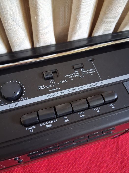 Radio-Casette Hitachi