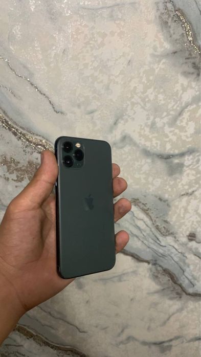 Iphone 11 pro   Srocni