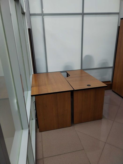 Офисный гарнитур