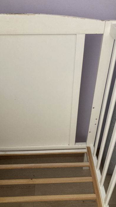 Бебешко легло с матрак и обиколник