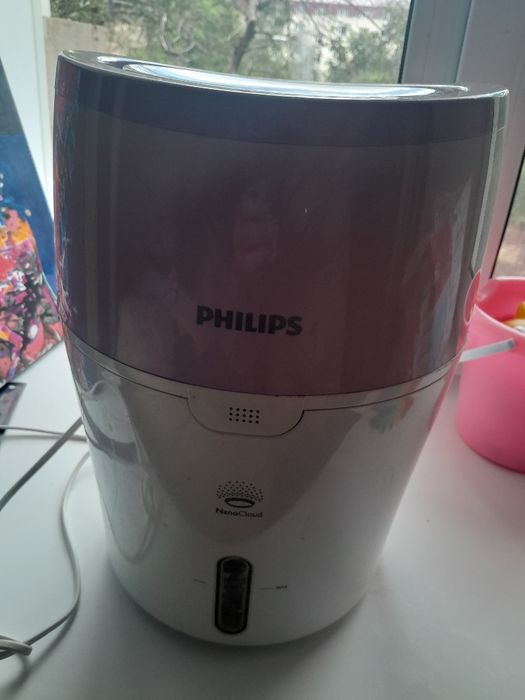 Продам Увлажнитель воздуха Phillips