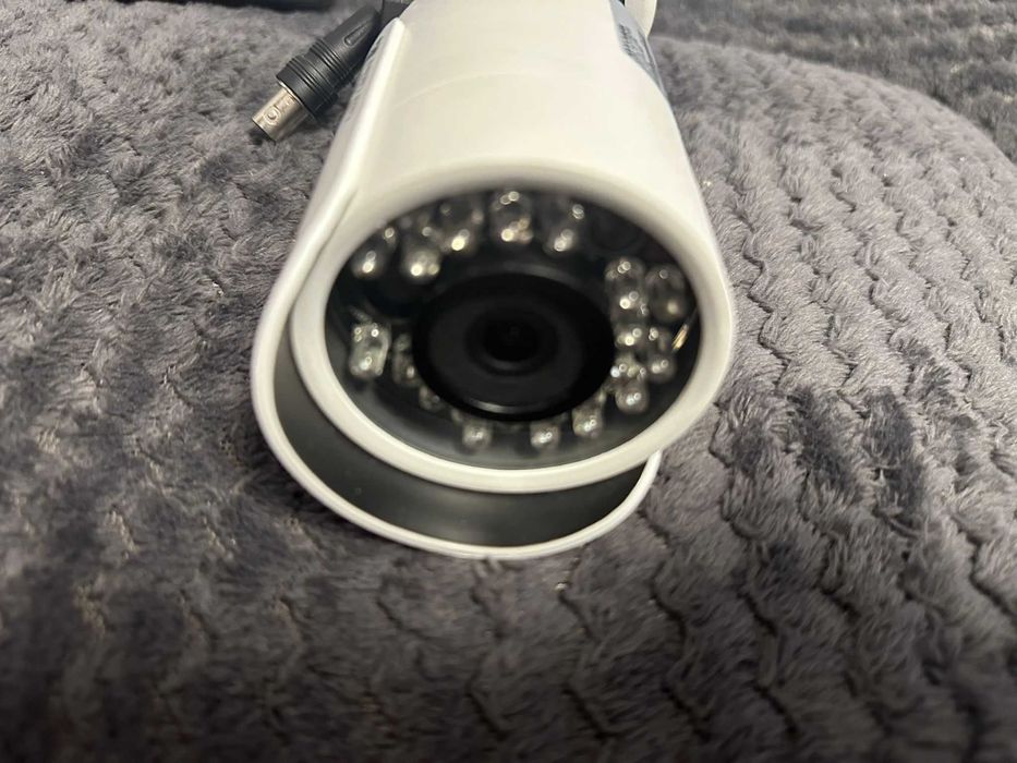 Camere supraveghere HDCVI cu IR pentru exterior Dahua HAC-HFW2100S