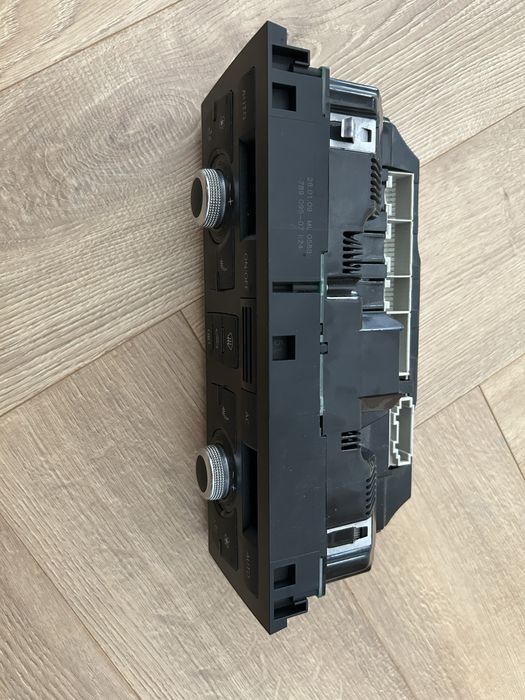 Panou clima / comanda clima audi a6 c6 4F 2010 - 4F1820043AL