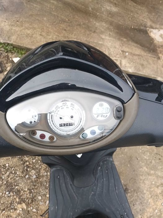 Продавам , нов мотор на малко километри