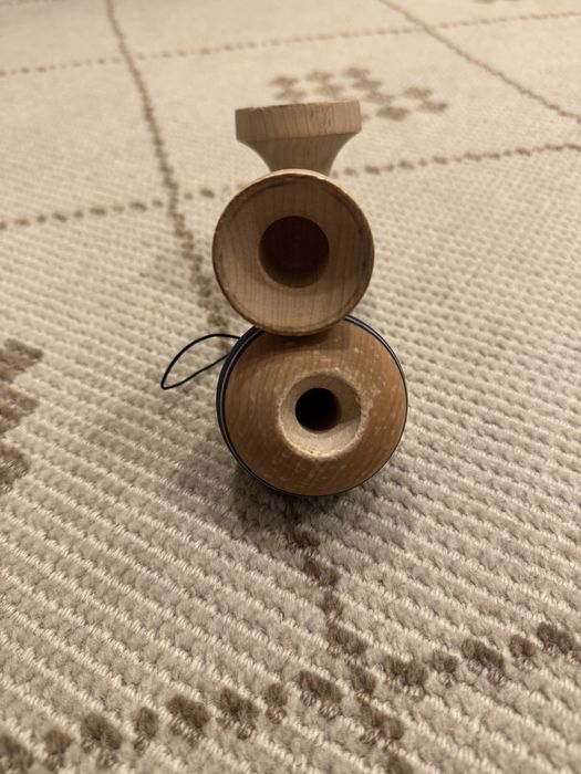 Kendama ken miguel tama su lab