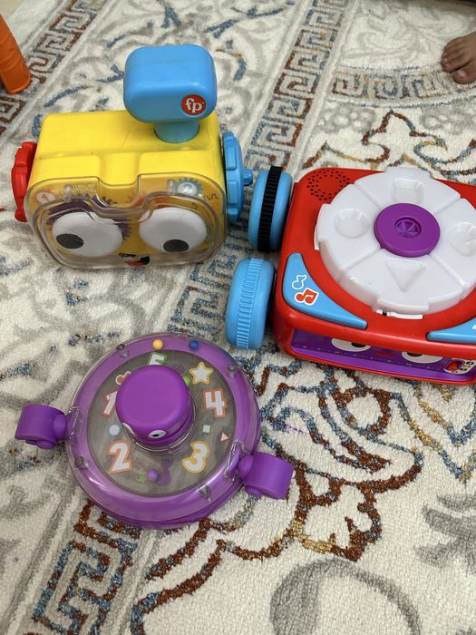 Игрушки для малышей