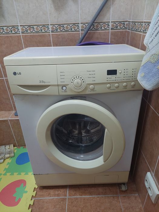 Продам стиральную машинку б/у, LG,