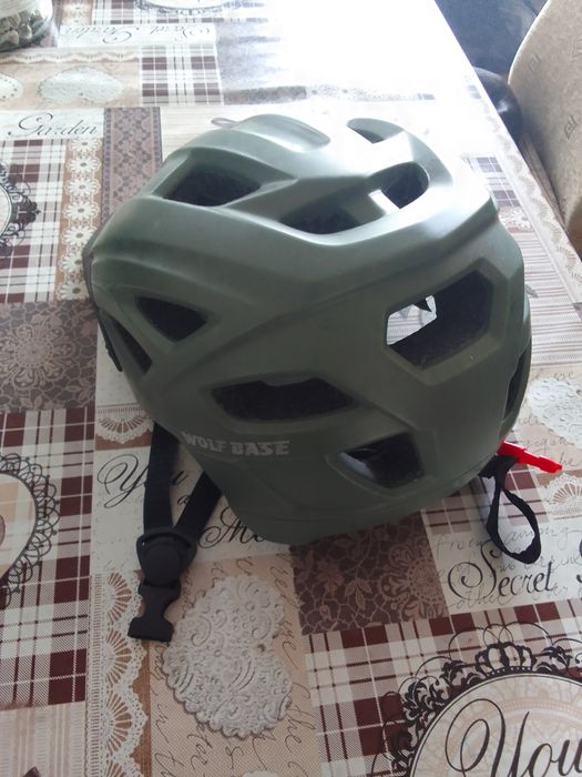 Детско-юнушеска  каска