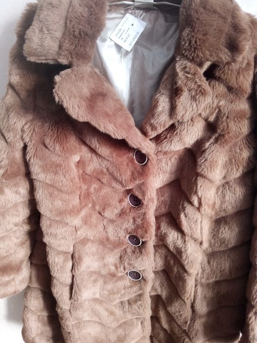 Шуба с искусственного меха