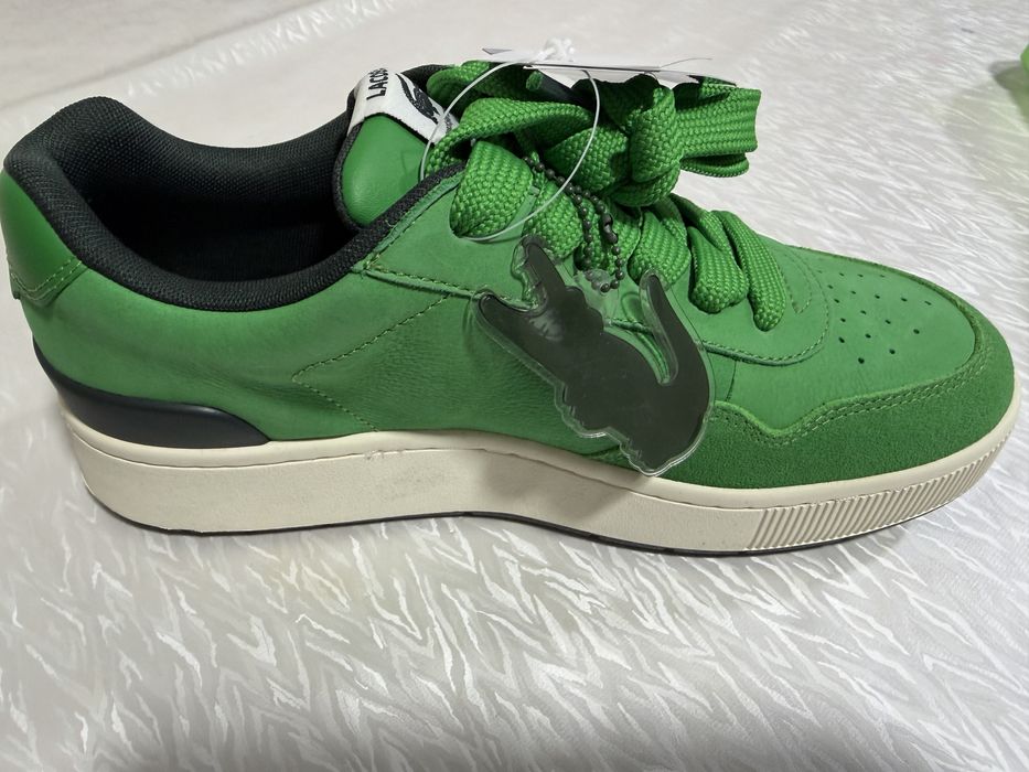 Продам Lacoste кроссовки новые