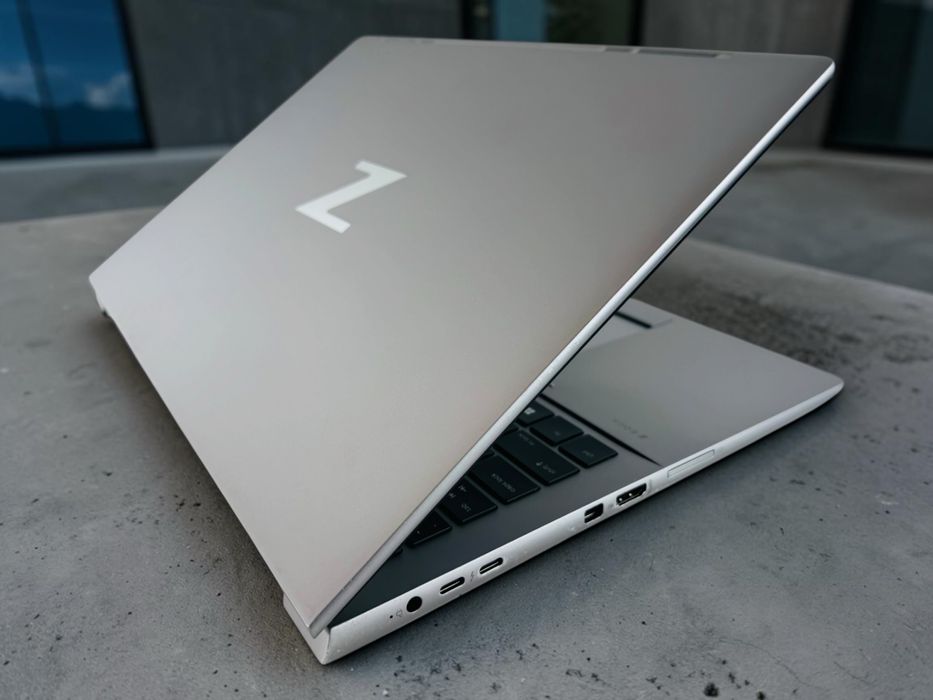 HP Zbook Fury 16" G9 4k+ 120Hz i9-12950HX 64RAM 1TBSSD RTX A5500 16GB Перфектен! Гаранция!