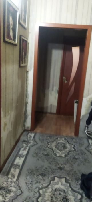 Продам 2 комнатную квартиру..