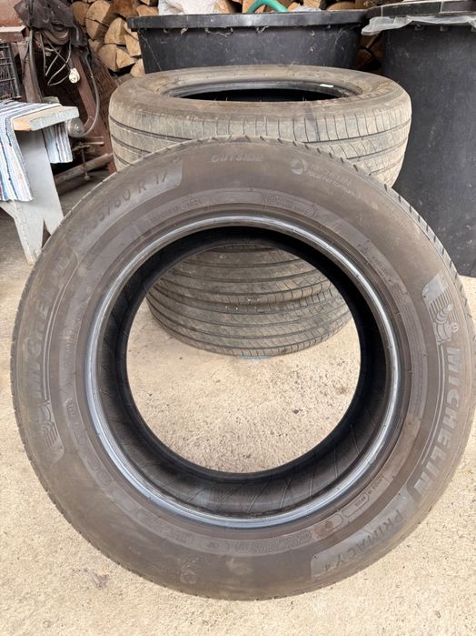 Anvelope 235/60/R17