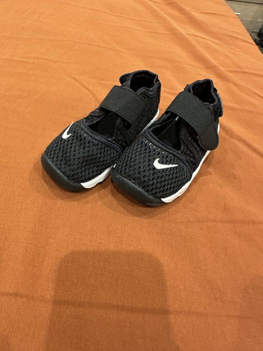 Сандали Nike 25 номер
