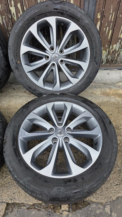 Джанти 18" Nissan Quashkai 5x114.3 6.5j ET40 / 66.1