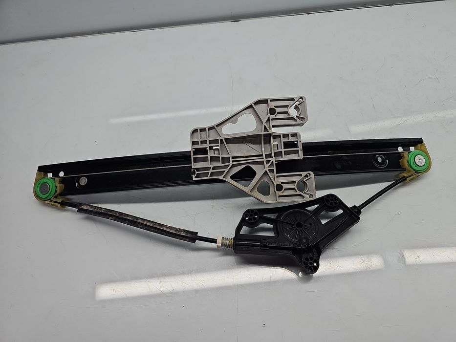 Macara electrica geam dreapta spate AUDI A6 (4G2, C7) [Fabr 2012-2017]