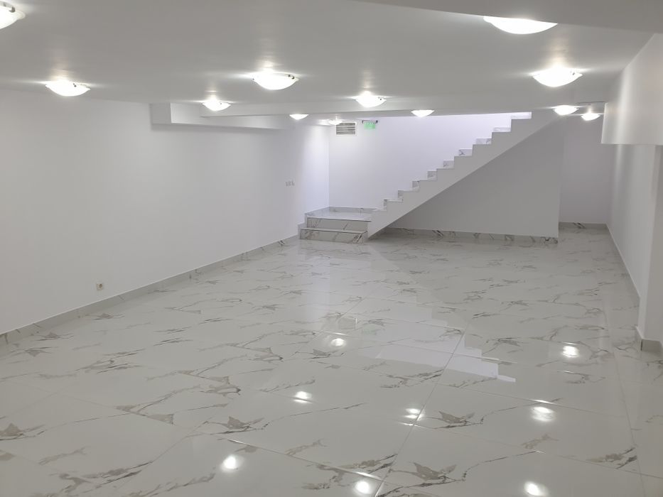 Продава се Магазин в Айтос - 128 кв.м за 782 €/кв.м - Снимка #2