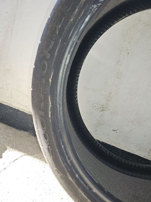 Pirelli Scorpion All Season 265/35/22