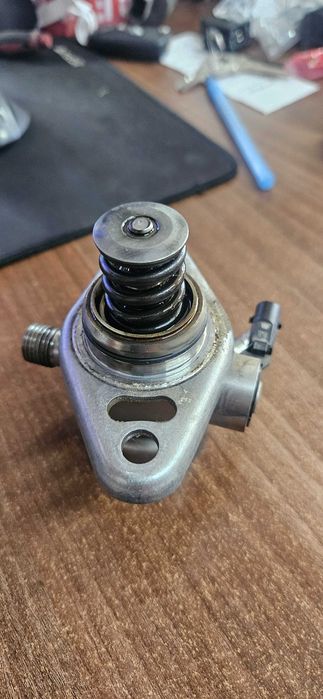 Pompa injectie VW , Audi , Seat , Skoda cod - 04E127026E