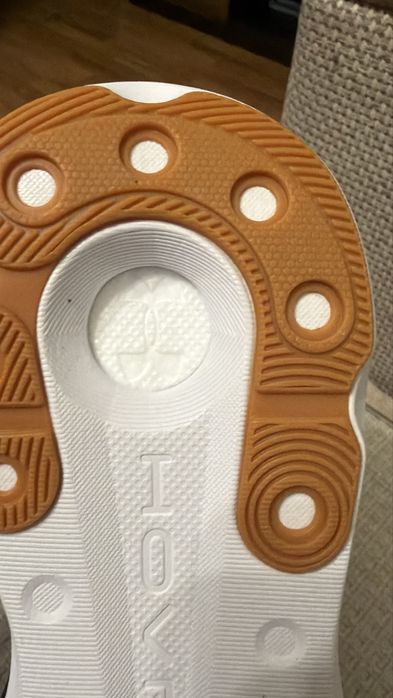 Кроссовки under armour