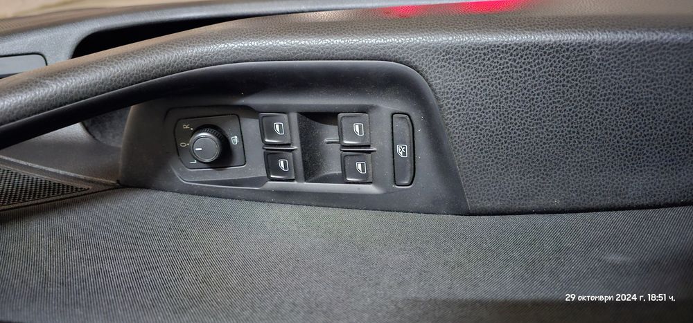 Кори за врати за Пасат Б8