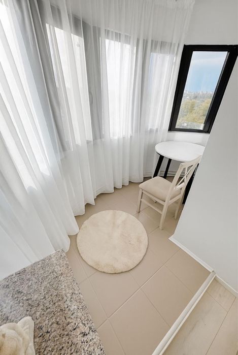 Central Trezorerie vedere la mare 80 m!