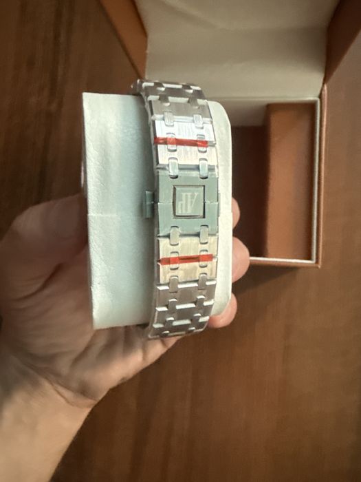 Часы Audemars Piguet