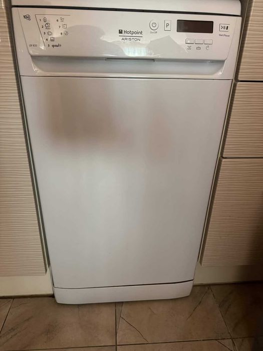 Съдомиялня Hotpoint Ariston