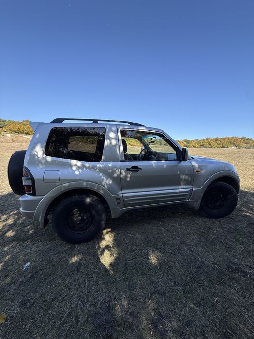Mitsubishi Pajero Mk3 - autotilitara