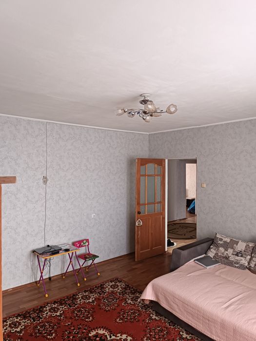 Продам квартиру, Голубые пруды 4.