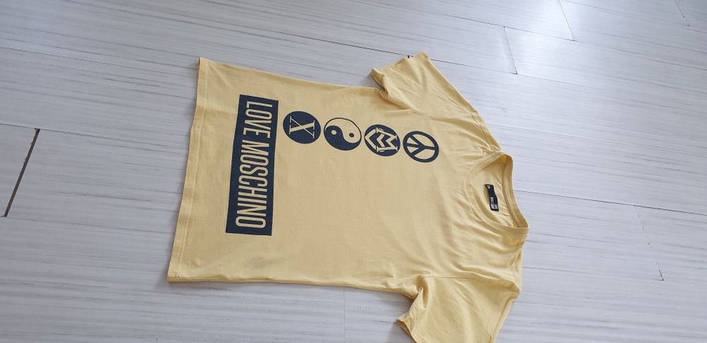 LOVE MOSCHINO Cotton Made in Italy Mens Size L ОРИГИНАЛ! Мъжка Тениска