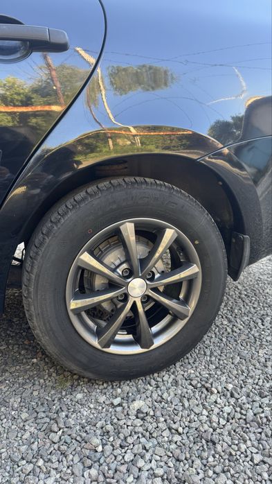 Шины с легкосплавными дисками