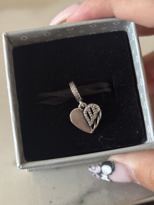 Pandora висулки.