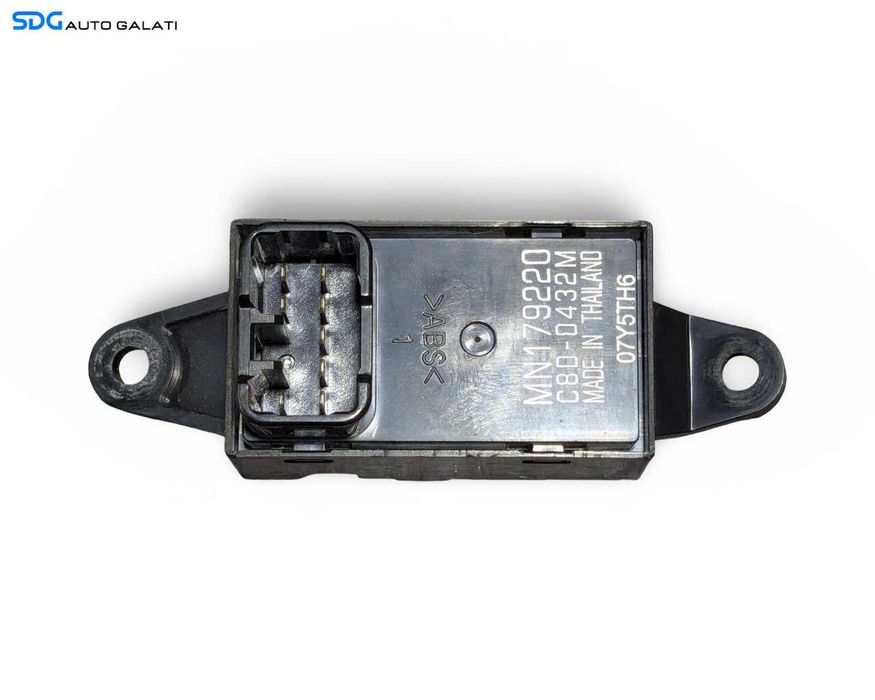 Panou Buton Comutator Geam Electric Spate Mitsubishi L200 2006 - 2015 Cod MN179220 [LR4123]