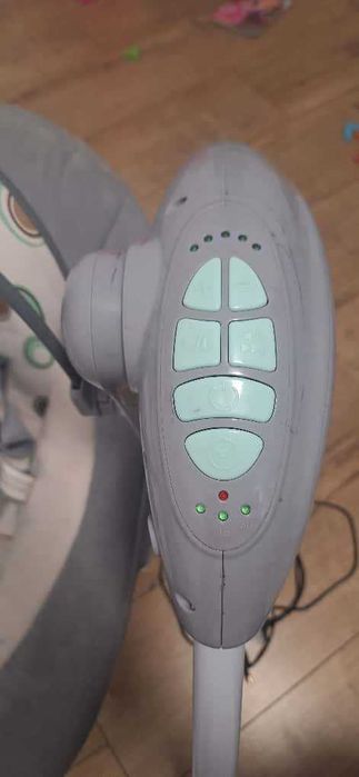 Leagan electric RicoKids cu melodii + Perna contra plagiocefaliei