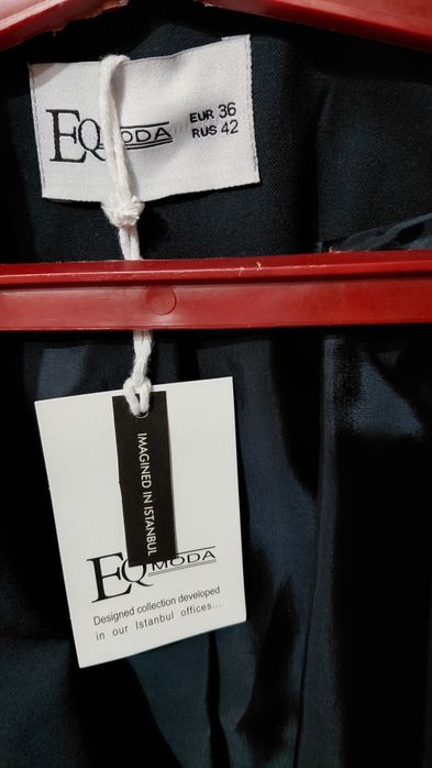 Женский пиджак приталенный