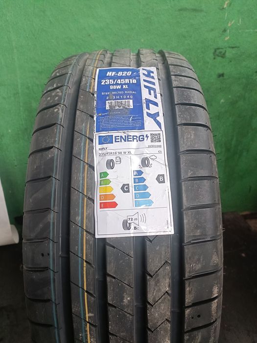 Шины новые 235/45 R18 Hifly
