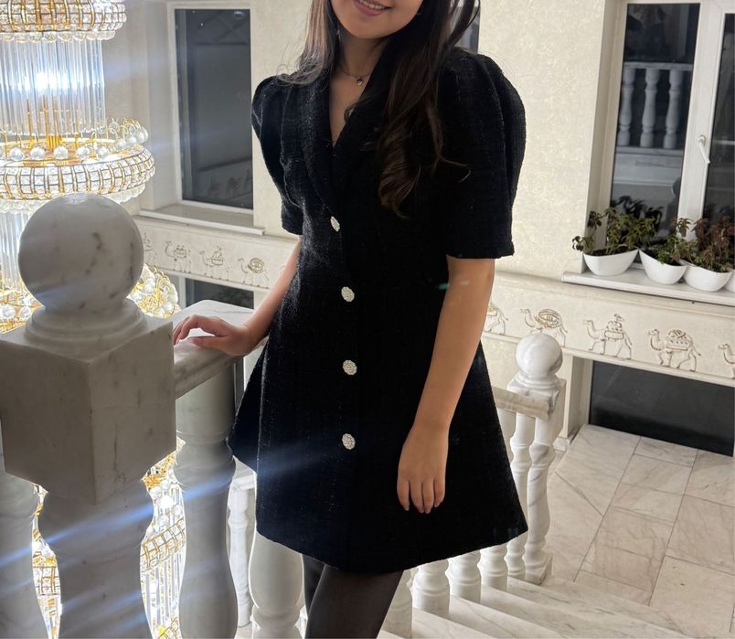 Продам платье б/у