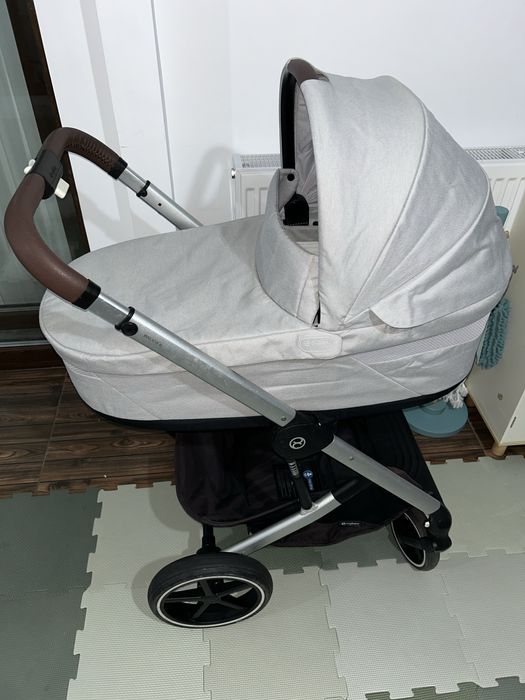 Cybex Balios S Lux 4 in 1 + Cot S Lux + Scoica + Sac iarna – 3700 lei