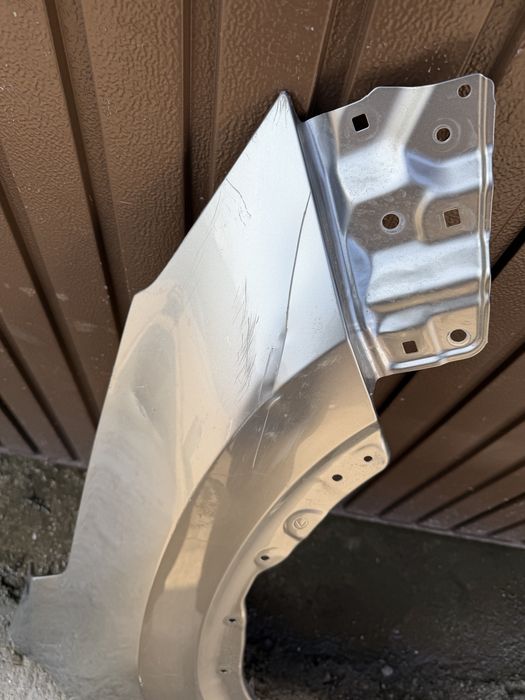 Aripa dreapta fata Lexus NX